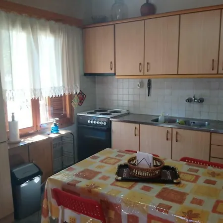 Ferienhaus α Lovely For A Summer Vacation *